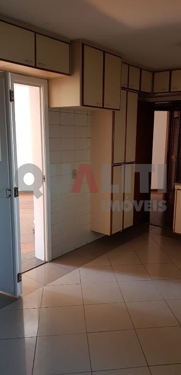 Apartamento para Venda com 147 m², com 4 dormitórios, 2 suítes, 3 vagas de garagem em Moema Índios.