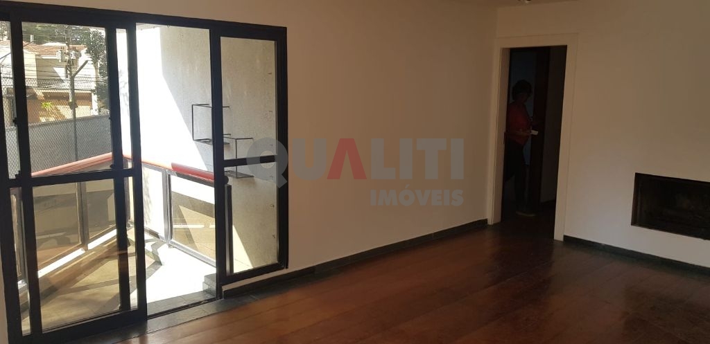 Apartamento para Venda com 147 m², com 4 dormitórios, 2 suítes, 3 vagas de garagem em Moema Índios.