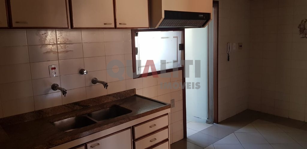 Apartamento para Venda com 147 m², com 4 dormitórios, 2 suítes, 3 vagas de garagem em Moema Índios.