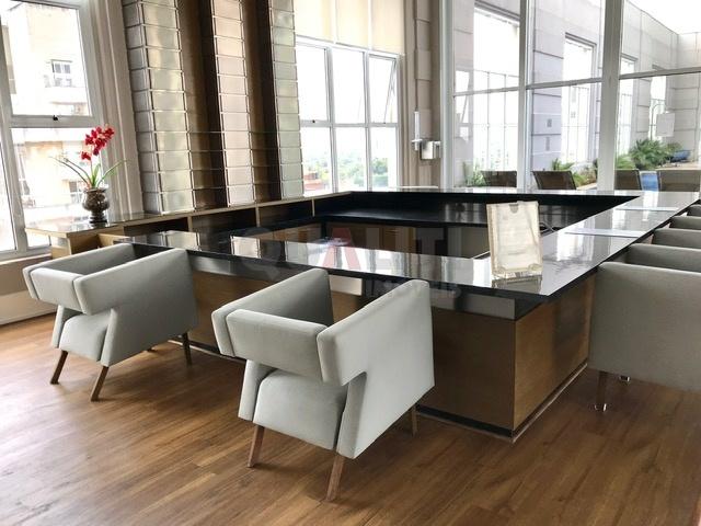 Apartamento mobiliado para Locação, 78 m², 1 suíte, closet, sacada, 2 vagas na Vila Nova Conceição