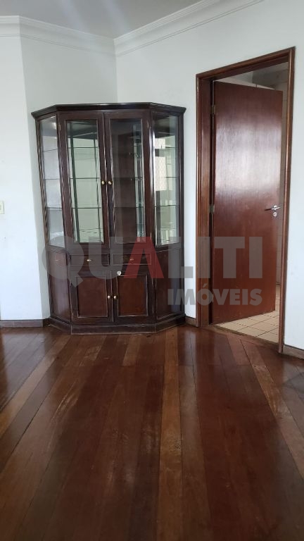 Apartamento para Locação com 2 quartos, 2 banheiros e 1 vaga de garagem, ao lado do Metrô, no Bairro Jabaquara