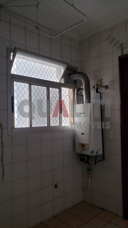 Apartamento para Locação com 2 quartos, 2 banheiros e 1 vaga de garagem, ao lado do Metrô, no Bairro Jabaquara