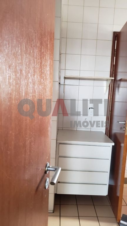 Apartamento para Locação com 2 quartos, 2 banheiros e 1 vaga de garagem, ao lado do Metrô, no Bairro Jabaquara