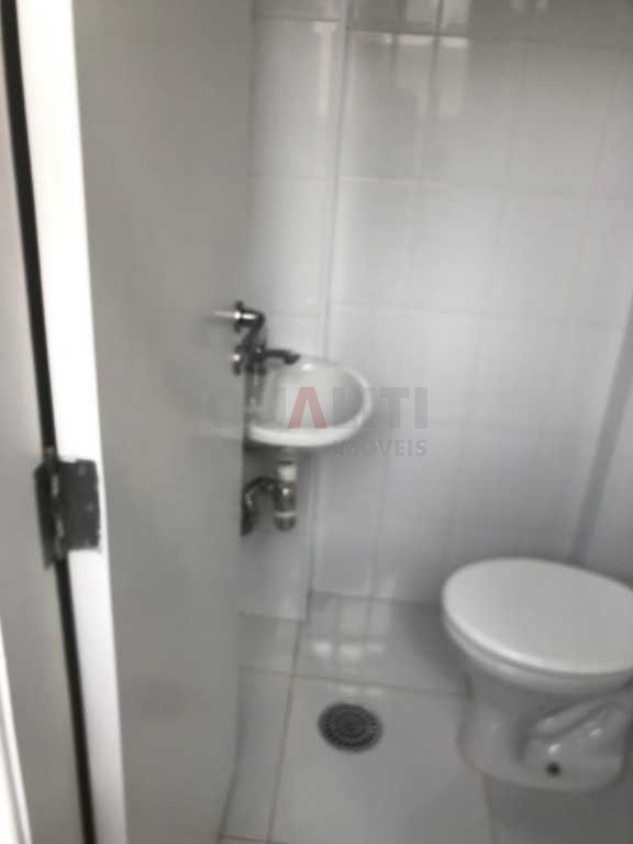 Apartamento com 70 m² para Venda com 2 quartos, 2 banheiros e 1 vaga em Moema Índios