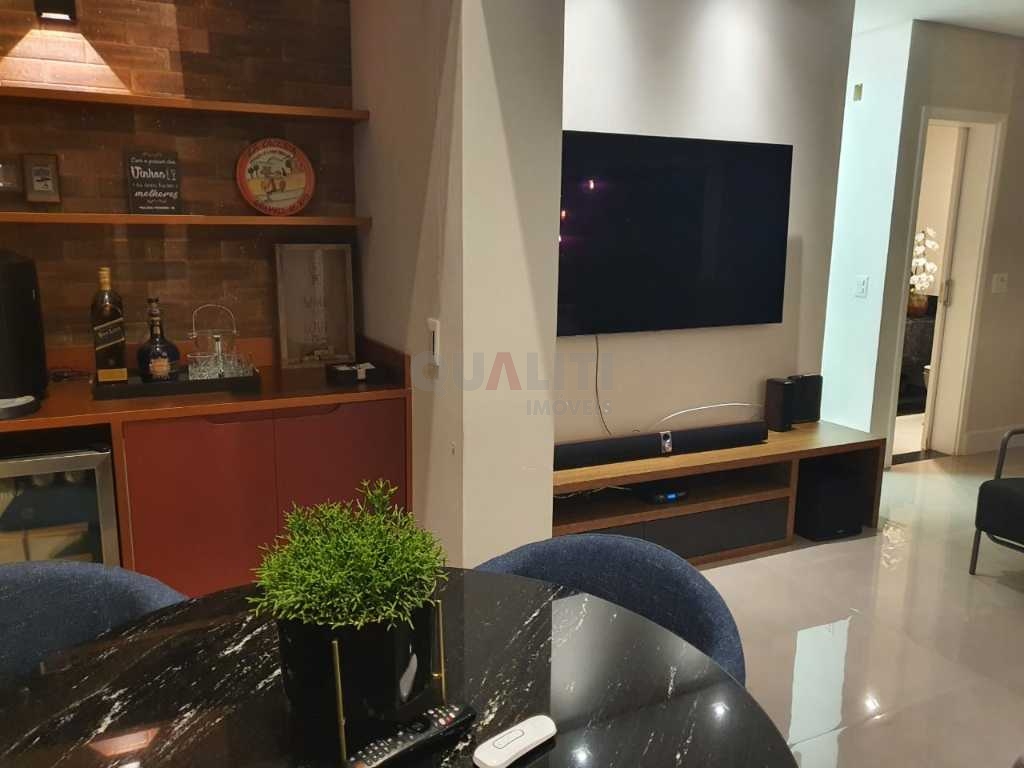 Ótimo apartamento duplex no Campo Belo !