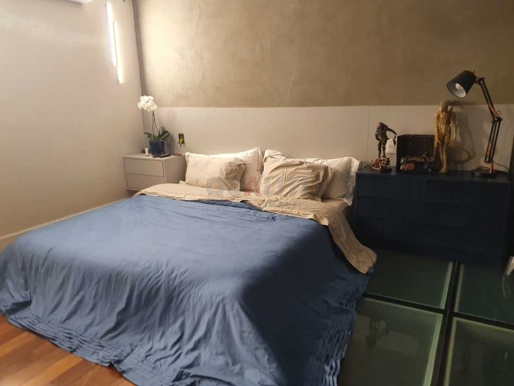 Ótimo apartamento duplex no Campo Belo !