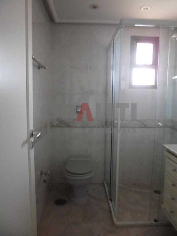 Ótimo apartamento localizado no planalto paulista !