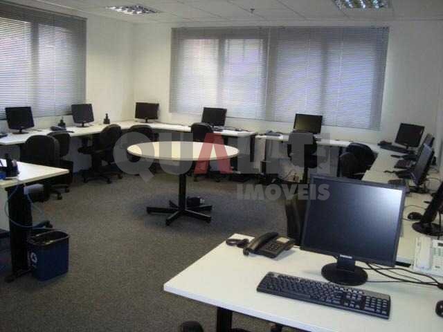 Ótima sala comercial em Moema !