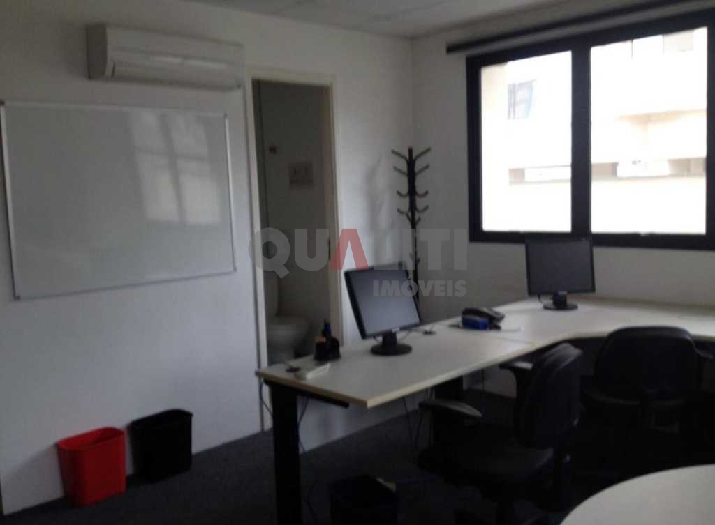 Ótima sala comercial em Moema !