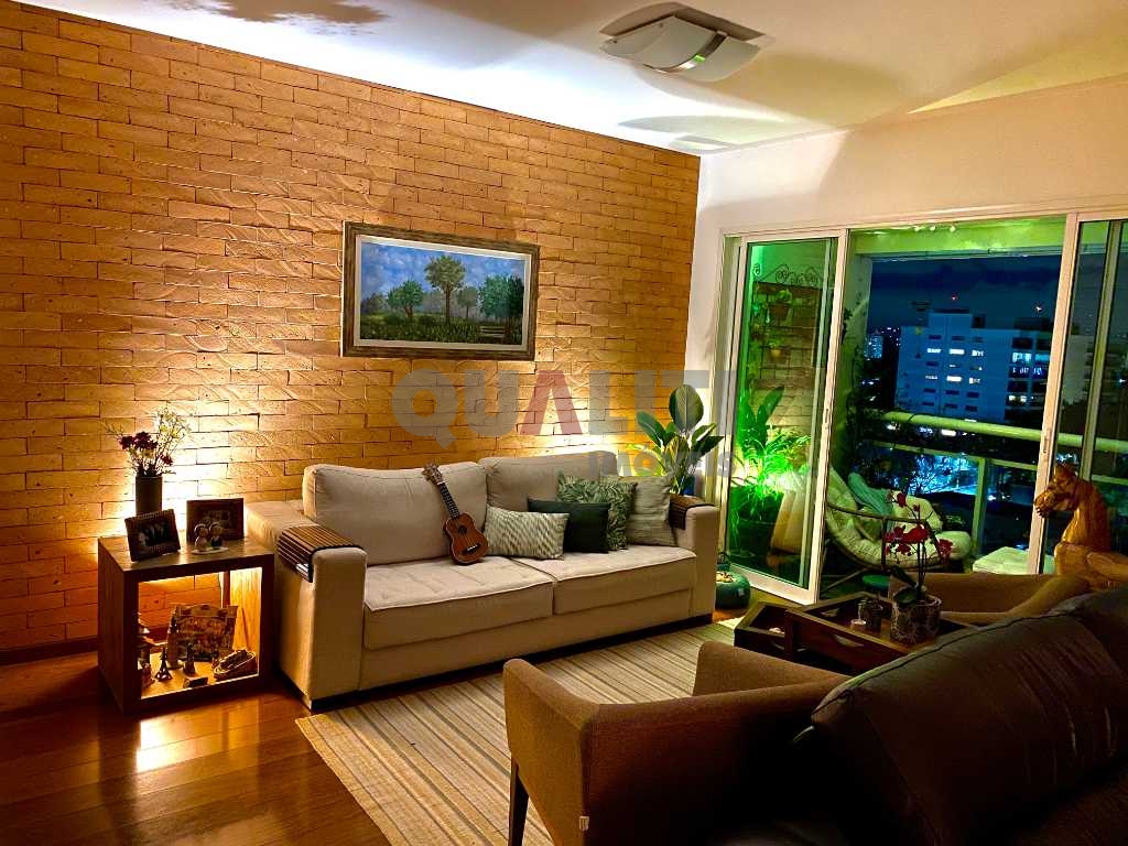 Ótimo Apartamento localizado no Campo Belo !