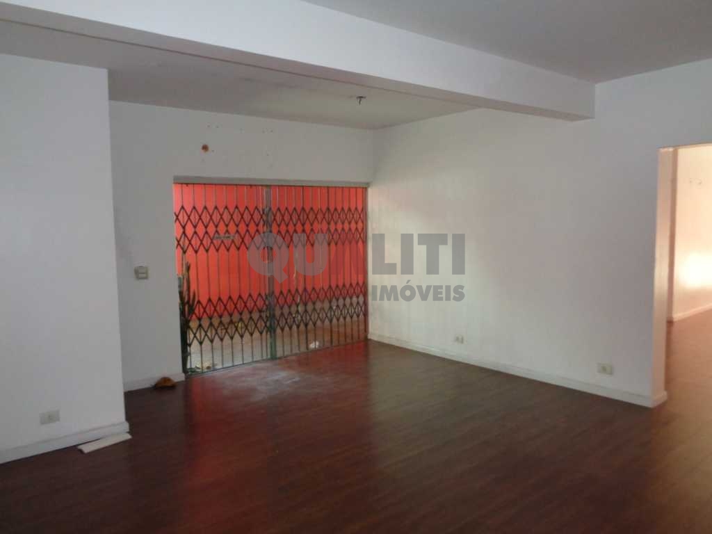 Casa para venda no Campo Belo Exelente.