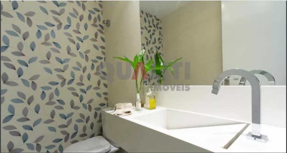 Apartamento para venda com 180 m², fora de rota, com 4 suítes, closets, 3 vagas na Vila Uberabinha.