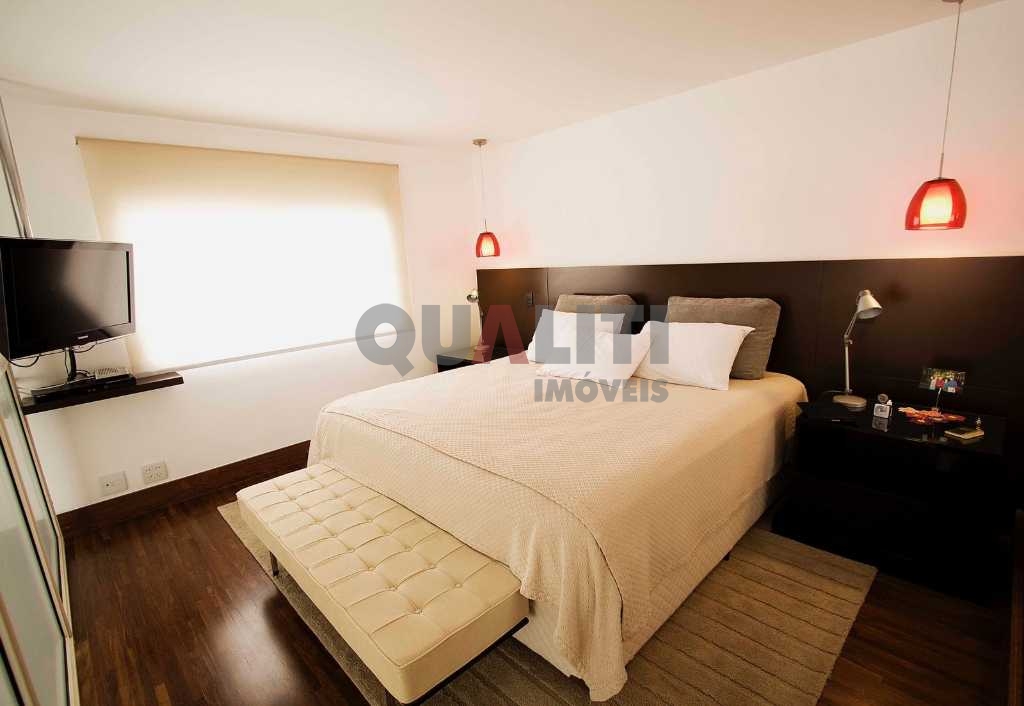 Apartamento duplex para locação na Vila Olímpia com lazer, ao lado do Shopping Vila Olimpia.