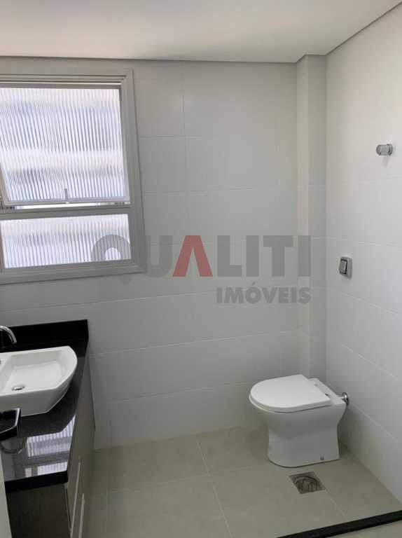 Apartamento reformado em moema é com a qualiti imoveis