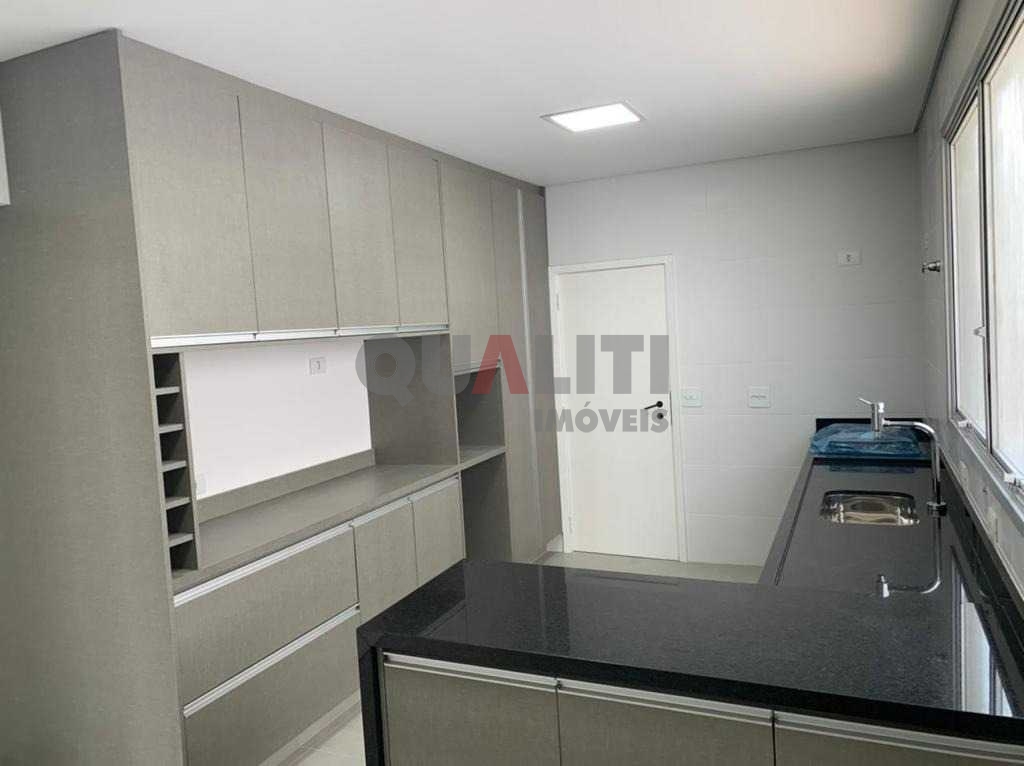Apartamento reformado em moema é com a qualiti imoveis