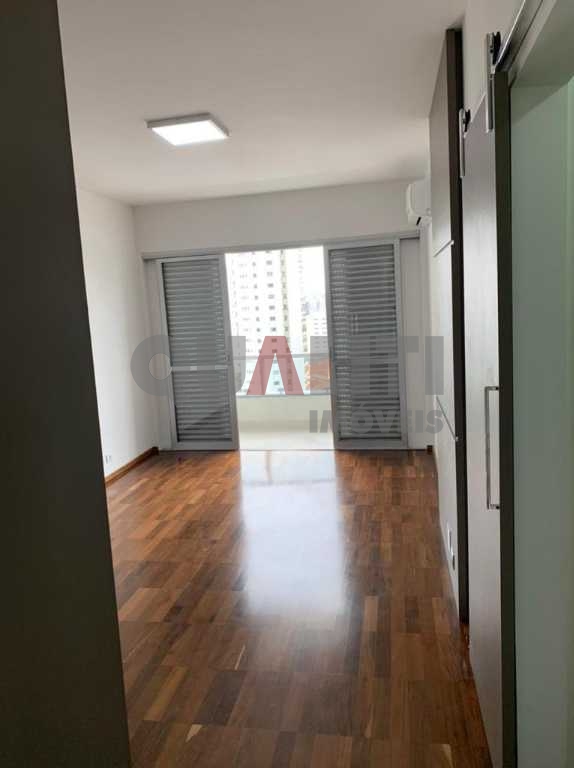 Exelente para vender no bairro de Campo Belo 3 dts 1 suite