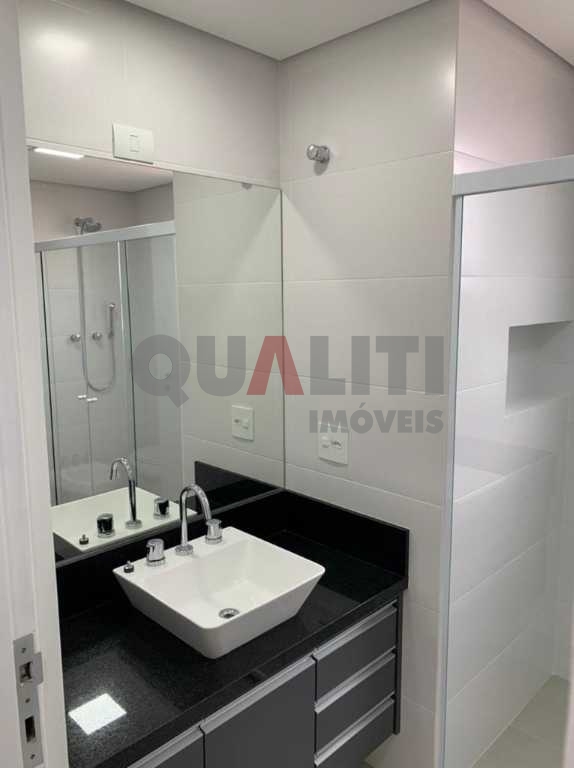Exelente para vender no bairro de Campo Belo 3 dts 1 suite