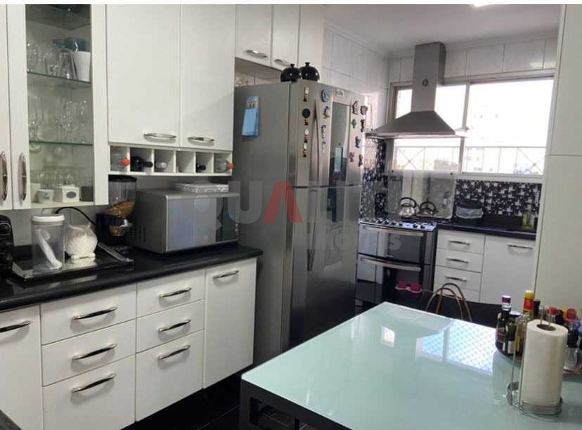 Apartamento 3 dormitórios sendo 1 suíte em moema pássaros- q