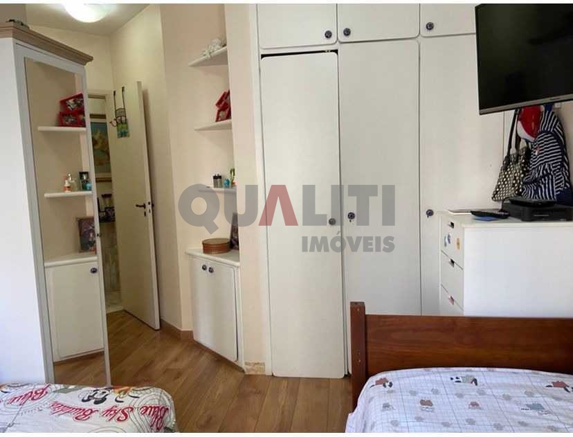 Apartamento 3 dormitórios sendo 1 suíte em moema pássaros- q