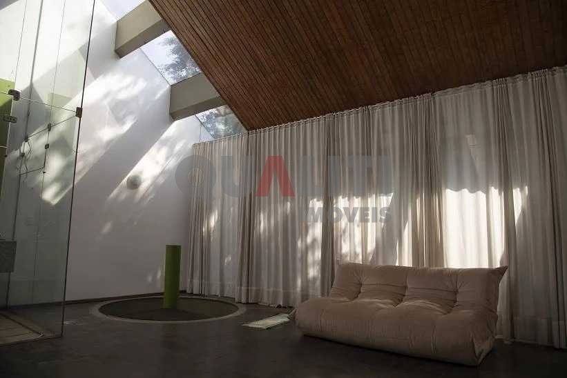 Imóvel Casa Comercial 200 m² para Locação e Venda em Moema com 4 quartos e 4 banheiros e 2 vagas