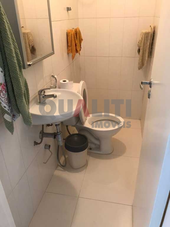 Apartamento para venda no Itaim Bibi com 3 dormitórios sendo uma suíte