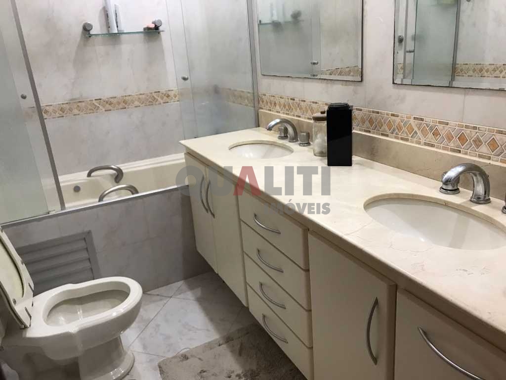 Apartamento para venda no Itaim Bibi com 3 dormitórios sendo uma suíte