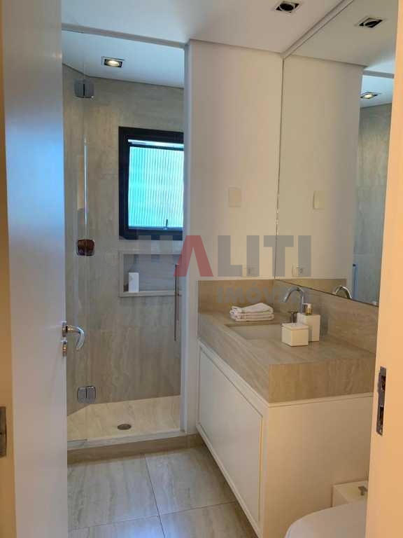 Apartamento Duplex a venda em Moema supermoderno com linda área de lazer