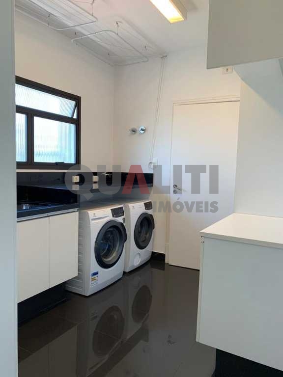 Apartamento Duplex a venda em Moema supermoderno com linda área de lazer