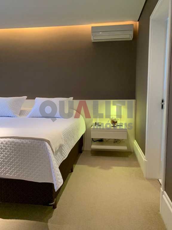 Apartamento Duplex a venda em Moema supermoderno com linda área de lazer