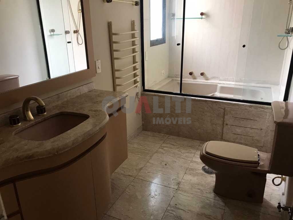Apartamento para venda em Moema