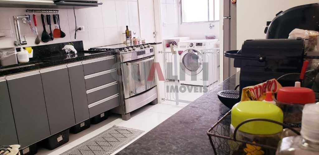Apartamento para venda em Moema, próximo Metrô com 72 m², 2 dormitórios, terraço envidraçado e lazer, oportunidade!