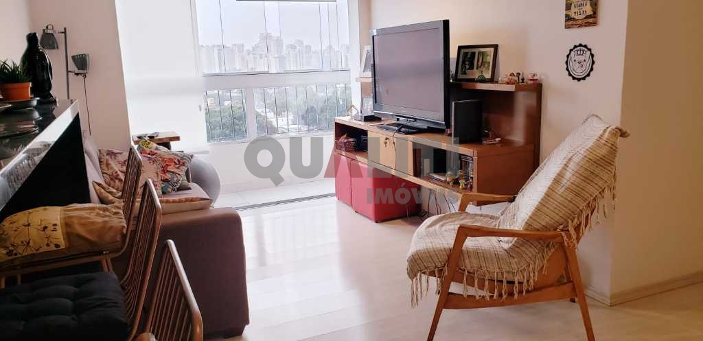 Apartamento para venda em Moema, próximo Metrô com 72 m², 2 dormitórios, terraço envidraçado e lazer, oportunidade!