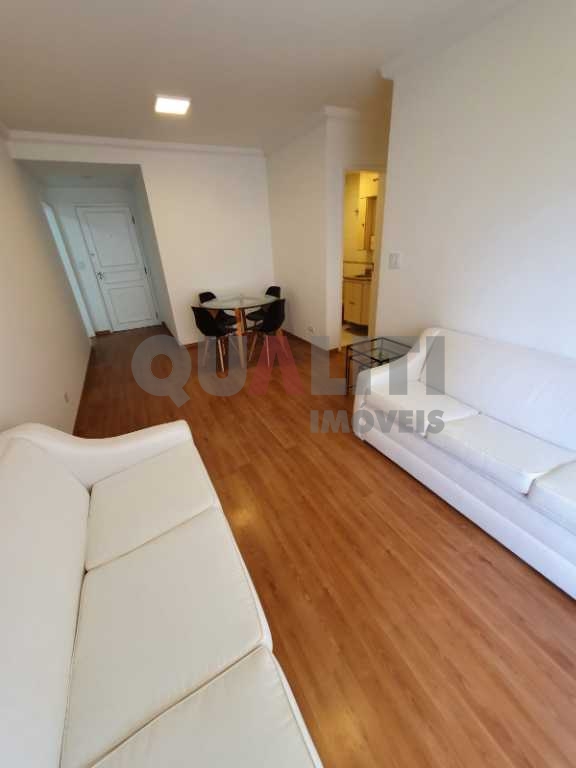 Apartamento em Moema Pássaros com 65m² 2 dormitórios, 2 banheiros e 1 vaga de garagem.