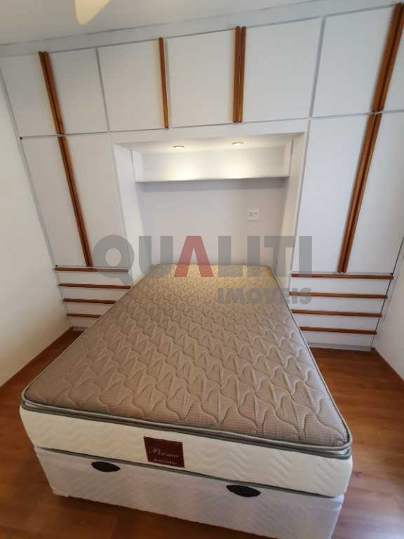 Apartamento em Moema Pássaros com 65m² 2 dormitórios, 2 banheiros e 1 vaga de garagem.