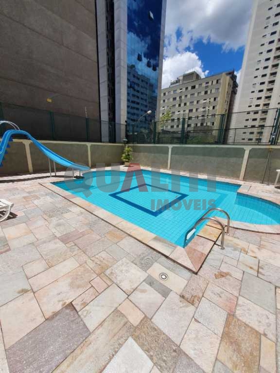 Apartamento em Moema Pássaros com 65m² 2 dormitórios, 2 banheiros e 1 vaga de garagem.