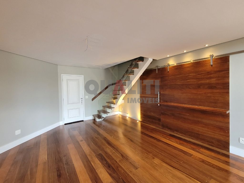 Apartamento Duplex alto padrão para Venda com 200 m², 3 quartos, 3 suítes. 3 closets, varanda e 2 vagas no Brooklin