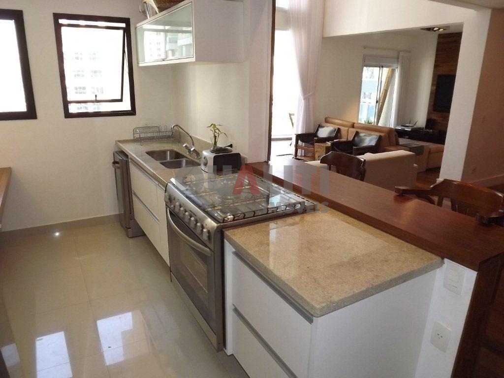 Apartamento Duplex alto padrão para Venda com 200 m², 3 quartos, 3 suítes. 3 closets, varanda e 2 vagas no Brooklin