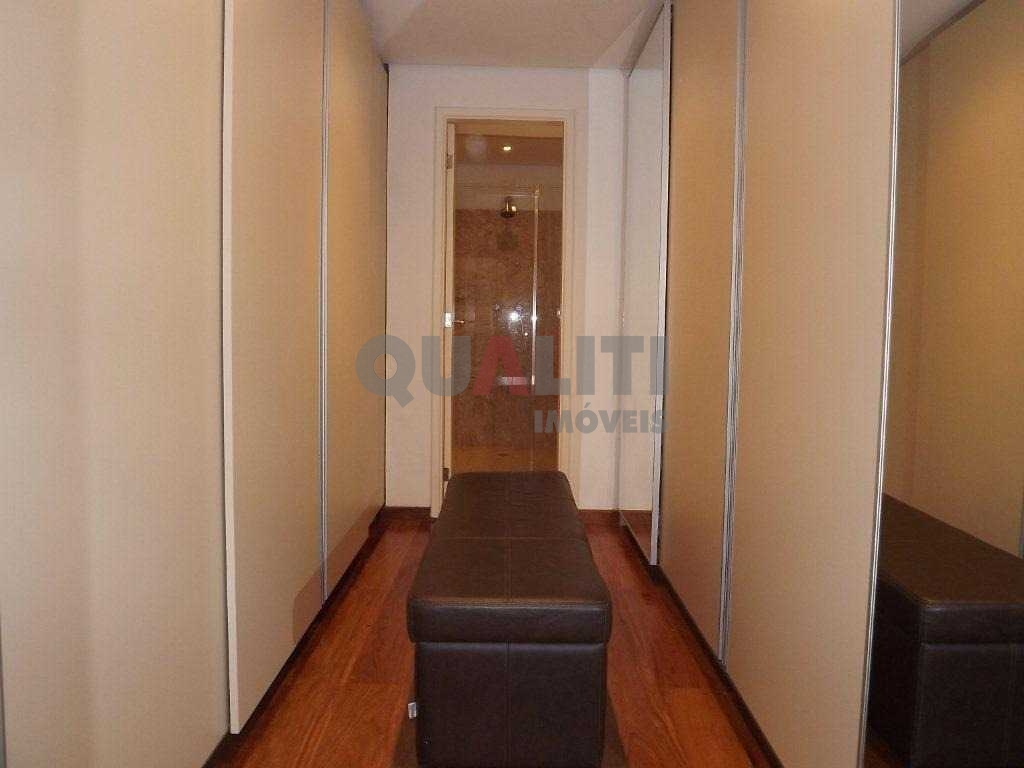 Apartamento Duplex alto padrão para Venda com 200 m², 3 quartos, 3 suítes. 3 closets, varanda e 2 vagas no Brooklin