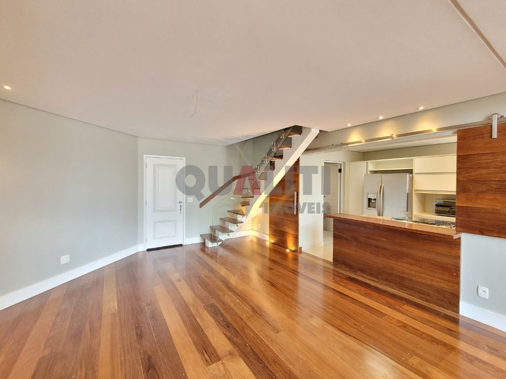 Apartamento Duplex alto padrão para Venda com 200 m², 3 quartos, 3 suítes. 3 closets, varanda e 2 vagas no Brooklin