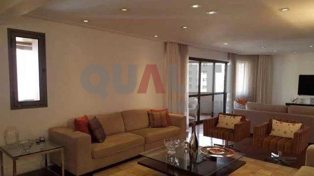 Apartamento com 4 dormitórios pra venda no Campo Belo São Paulo