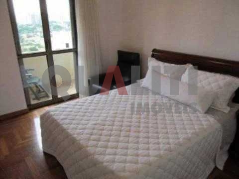 Apartamento com 4 dormitórios pra venda no Campo Belo São Paulo