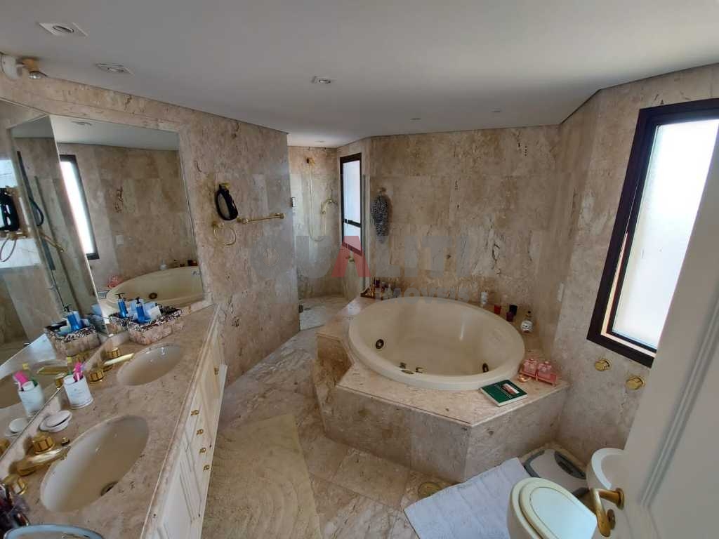 Apartamento para venda e locação com 3 suites no Campo Belo
