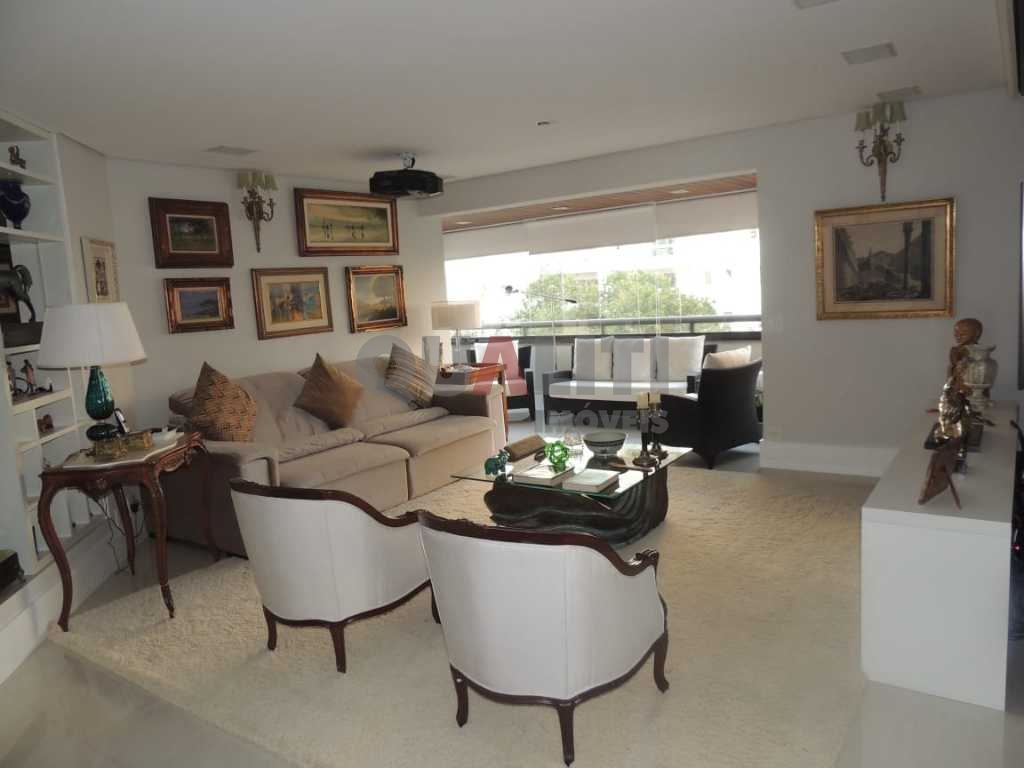 Apartamento para venda e locação com 3 suites no Campo Belo