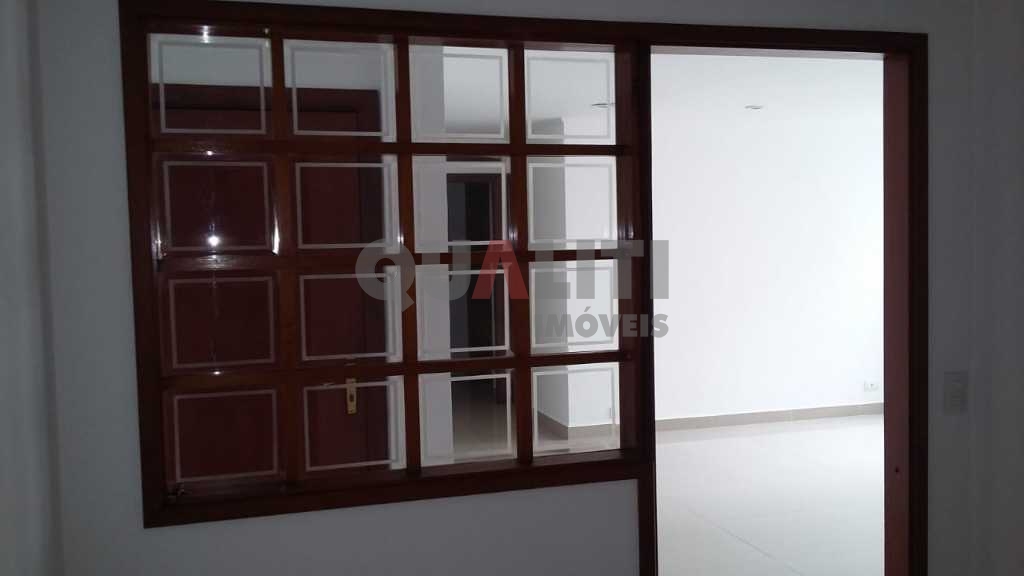 Apartamento à Venda em Moema Pássaros com 110 m², 3 quartos, 1 suíte, 1 vaga. Oportunidade!