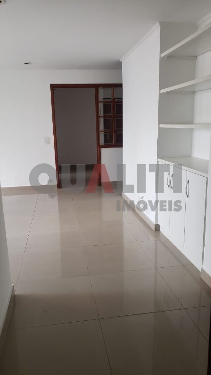 Apartamento à Venda em Moema Pássaros com 110 m², 3 quartos, 1 suíte, 1 vaga. Oportunidade!
