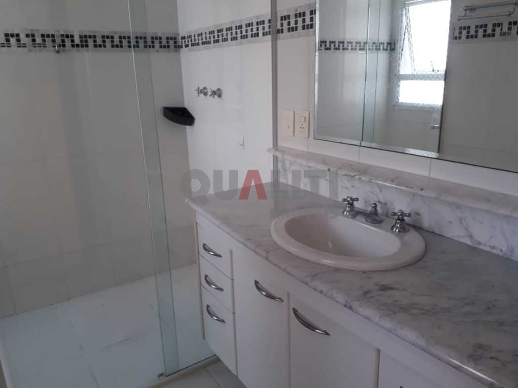 Apartamento para venda em Moema, edifício moderno com 98 m², 2 suítes, 2 vagas, lazer completo, oportunidade!