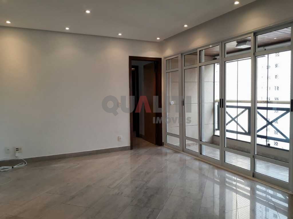Apartamento para venda em Moema, edifício moderno com 98 m², 2 suítes, 2 vagas, lazer completo, oportunidade!