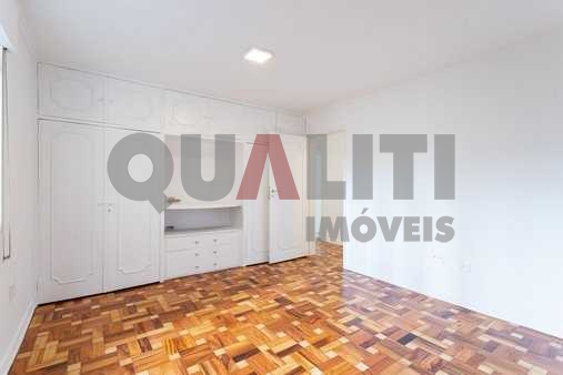 Apartamento para Venda em Moema Pássaros com 3 dormitórios