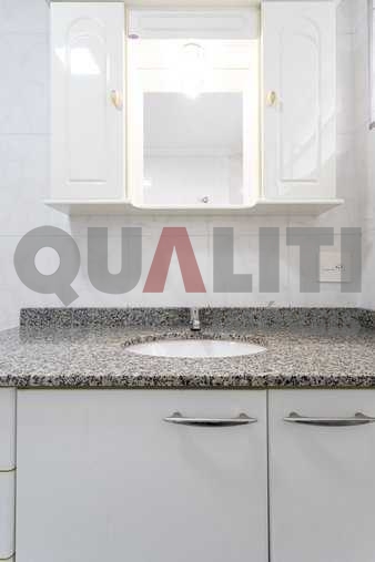 Apartamento para Venda em Moema Pássaros com 3 dormitórios