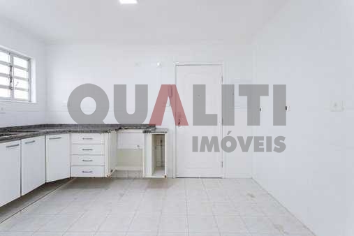 Apartamento para Venda em Moema Pássaros com 3 dormitórios